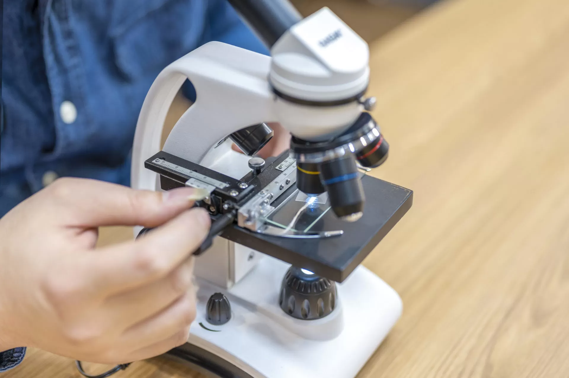 Analysis denim fabric