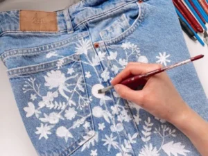 Troubleshooting Common Issues in Applying Waterproof Gouache Paint on Denim