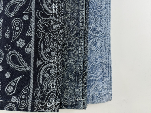 paisley-pattern-jacquard-denim-texture-detail-washed-denim