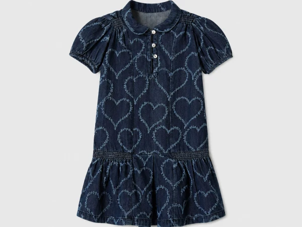 heart-motif-symbol-denim-design-needle-denim-trend-analysis