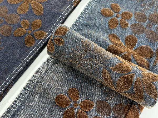 floral-chenille-jacquard-denim-fabric-j2079-five-petal-bloom.